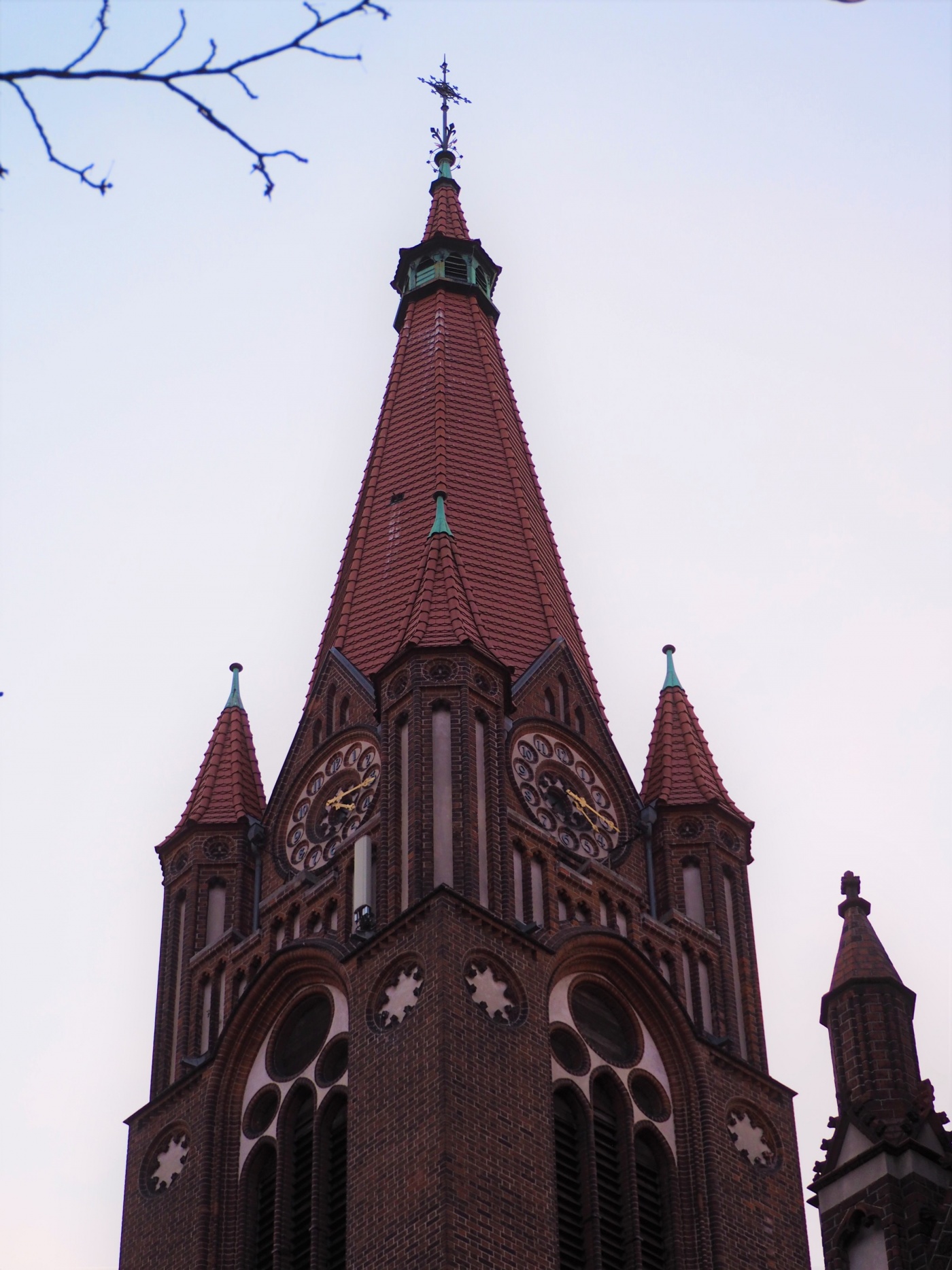 11025VF-23704o2-132181DT-Pauluskirche-Lichterf-ne.JPG
