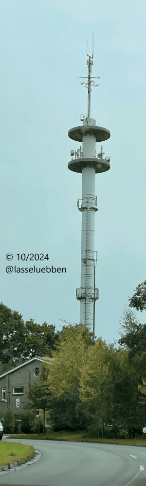 Telekom-Aurich-Funkturm 1 komprimiert.png