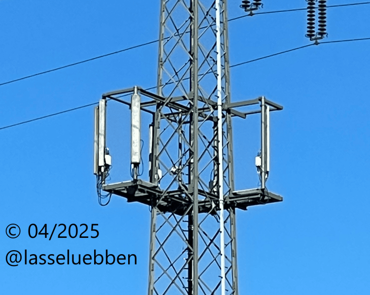 File:VF-Emden-Niedersachsenstraße Strommast-02-2025 April-bearbeitet-komprimiert.png