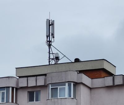 Telekom, Pitești, AG, Strada Banat.jpg