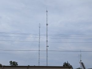 An overview of various communications antennas in Robertsdale, Alabama, near the county E911 center.