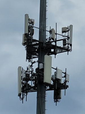 Celltower2.jpg